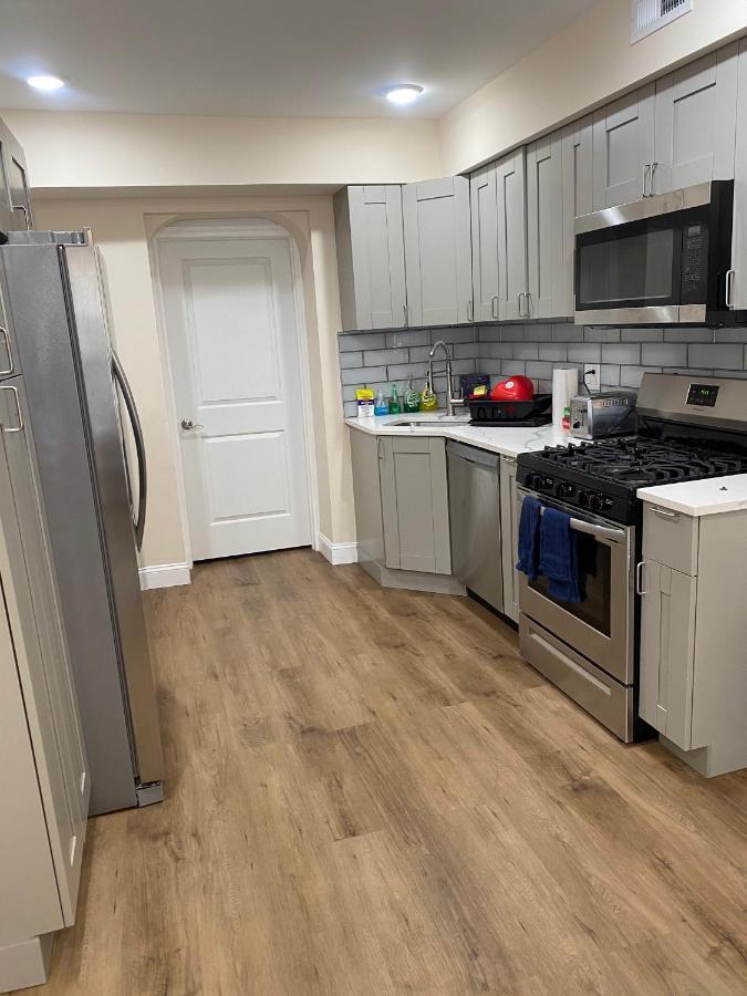 Private Room In South Philly Near Arenas! Philadelphie Extérieur photo