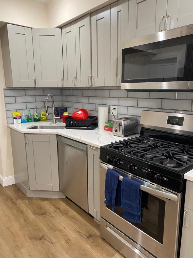 Private Room In South Philly Near Arenas! Philadelphie Extérieur photo