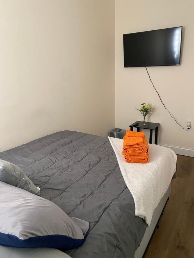 Private Room In South Philly Near Arenas! Philadelphie Extérieur photo